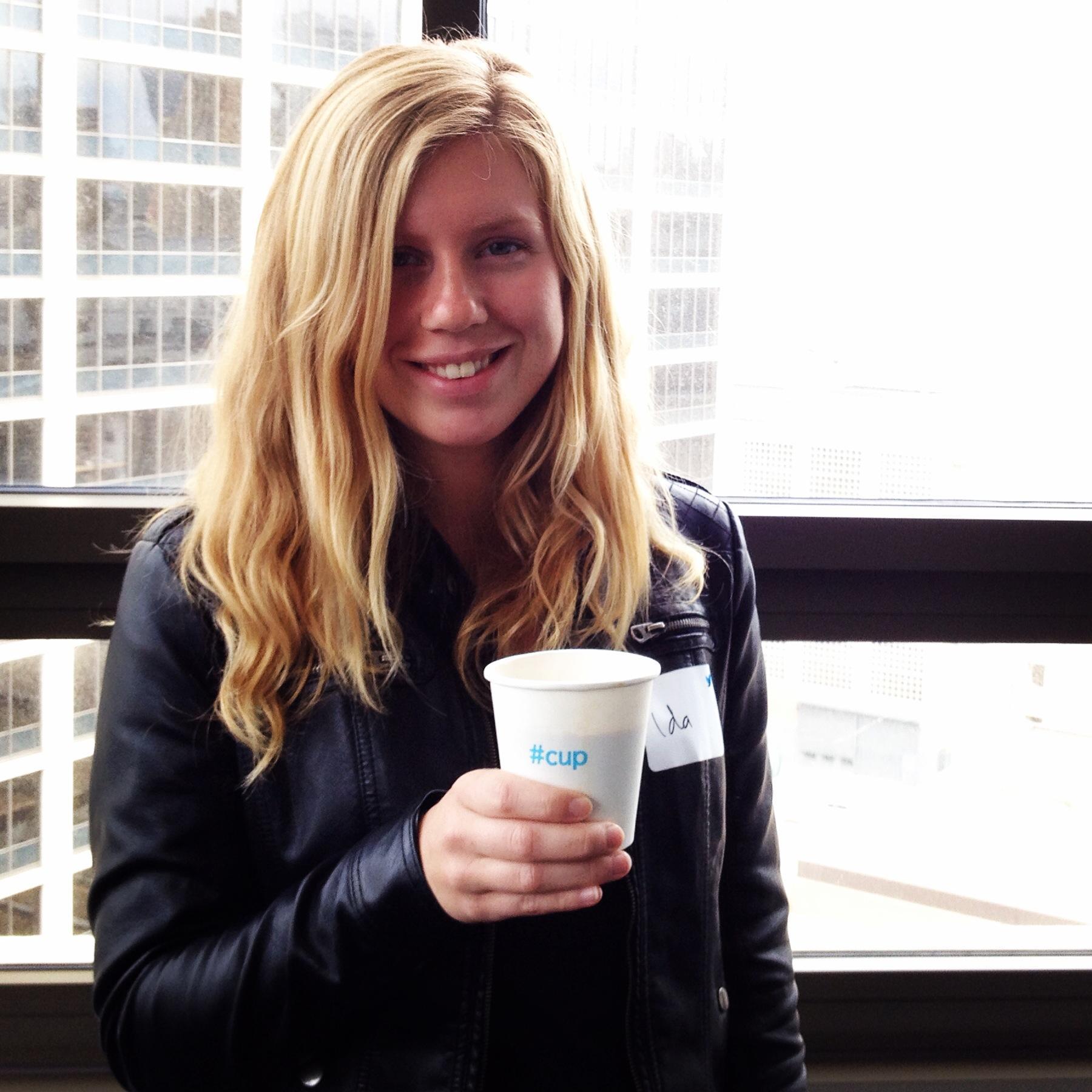 Building communities and traveling the world. Organizer of @SwiftSummit