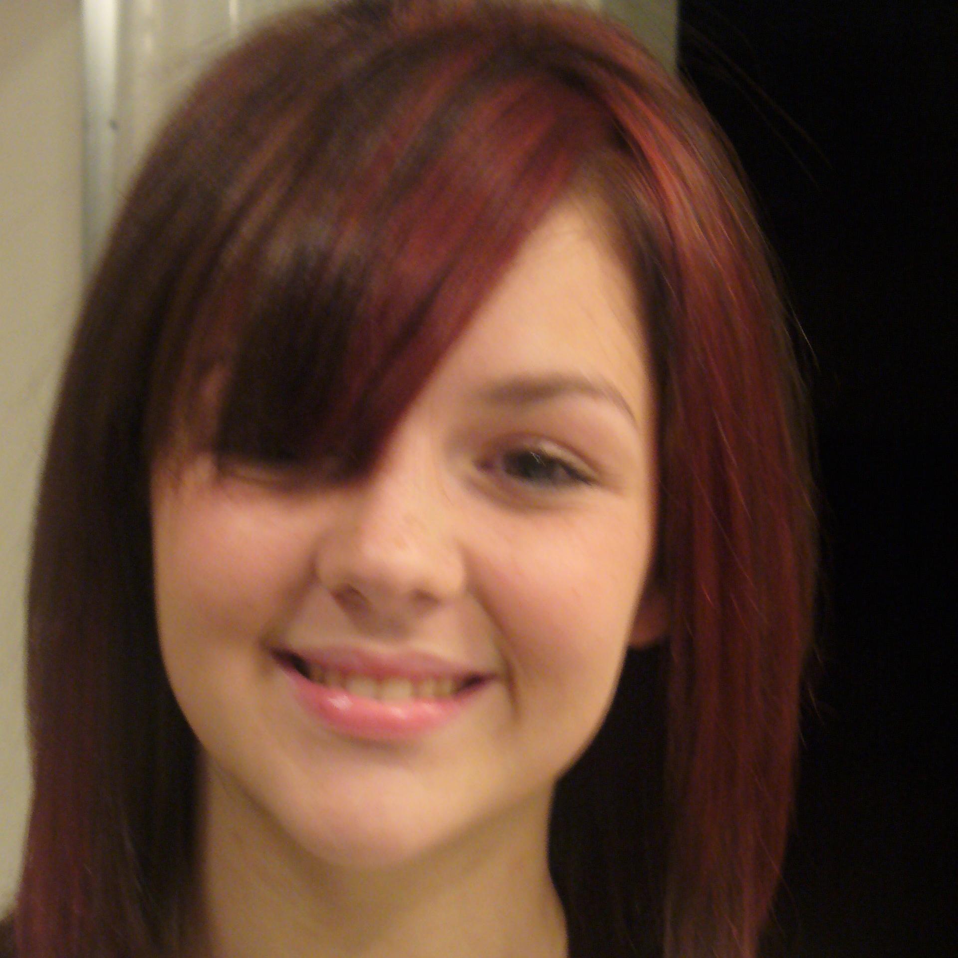 Hi im Amanda low im 21and love to hangout with cool people. thanks for looking