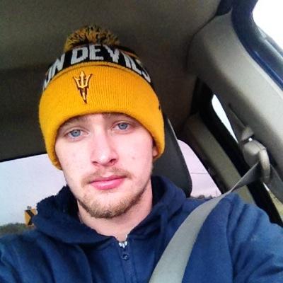 beatsbybay's profile picture. I'm just here for the white women dont even follow me.