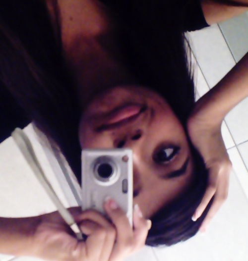 juuhcris's profile picture. Eu ser chata, feia & ignorante hihi  [\zooa