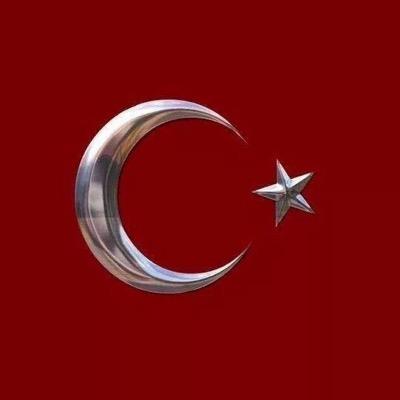 ''Gezdim halep ile şamı Eyledim ilmi talep Meğer ilim ta gerideymiş İllâ edep illâ edep'' ( BİR NAMAZIM,BİR DUAM,BİRDE ESKİ SECCADEM....İŞTE BÜTÜN SERMAYEM)
