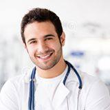 ‏‏‏د.محمود ناصر ،،،،،طبيب  مقدم برنامج بستان الطب