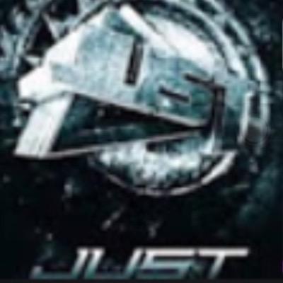 JusT Vehxii trickshoter for JusT 1.8k. go sup @ JusT sniping trickshoting team(JusT Skullie)captain. (JusT Sunny) complex. (JusT Vehxii) complex. (JusT Graph)