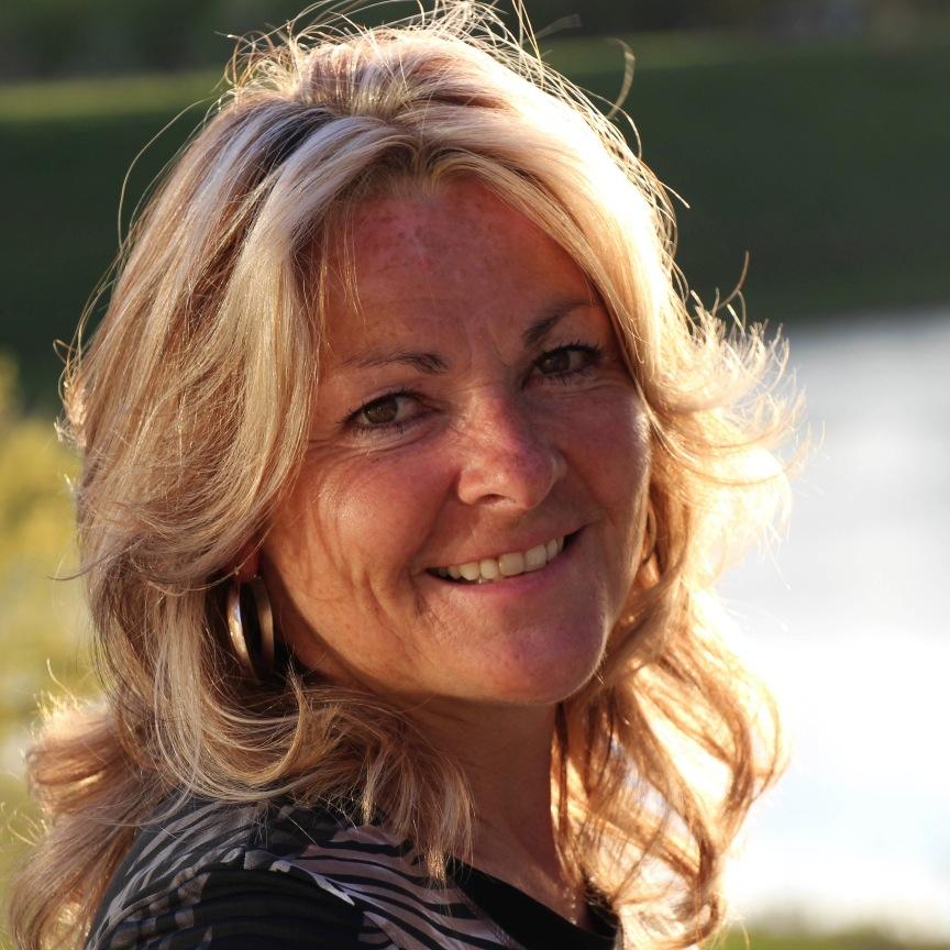 Jeanettea1Ab's profile picture. 