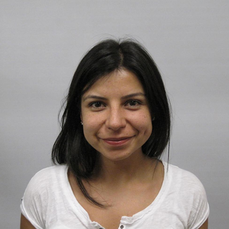 ItzelSanta's profile picture. 