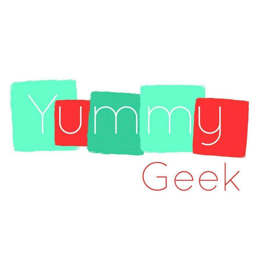 Expresa tu lado más friki de la manera más dulce. Tartas, cupcakes y galletas  especializados en series, juegos y películas. Hago encargos personalizados.