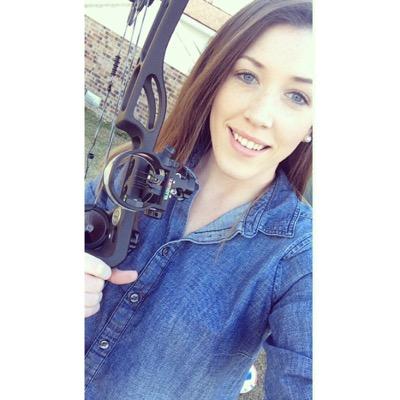 UNCP. Nursing student. ΚΔ. Snapchat- autumnb_23