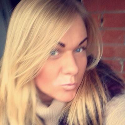 jenni with an i why because i can!.... one life live it!!! xxxx
