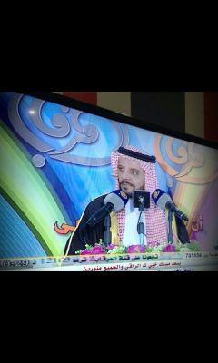استغفرالله الذي لاإله إلا هو الحي القيوم عددخلقك ورضا نفسه وزنة عرشه ومداد كلماته وأتوب إليه، شاعر وعاشق.للقنص.والسياحه