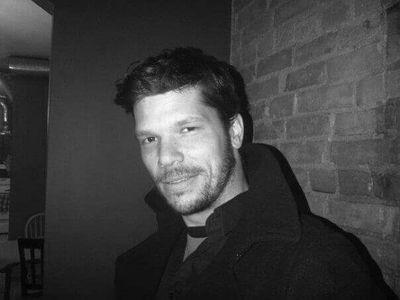 lessardo's profile picture. Surfer, Optimist-ish, Taurus.