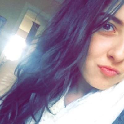 15 •Mixed race•equestrian •Snapchat- aishmalikx • instagram- @aishmalikx