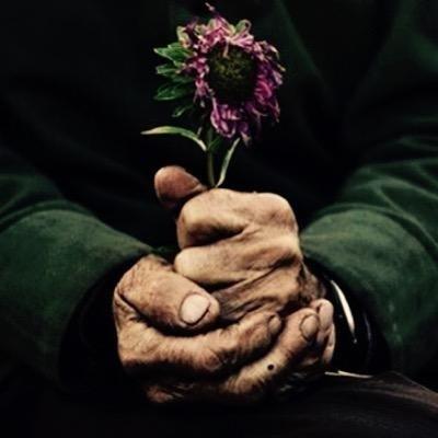 توفني مسلماً وألحقني بالصالحين .
