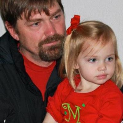 Father of 3 Husband of 1. God, Family, hunting and football.