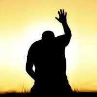 adorador, intercessor,servo do Senhor sou um  divulgador do evangelho de Jesus, que ama  falar do amor dele.quem ganha almas sábio é .