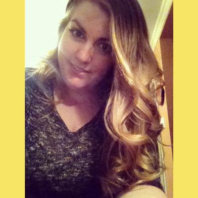 23, Halifax NS. Travel enthusiast. Live music. Disney. Adventure is out there~~~