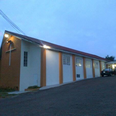 FAMandeville's profile picture. 