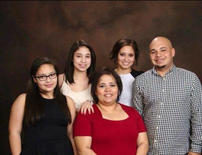 pcarmencita's profile picture. Jesus is Lord!!