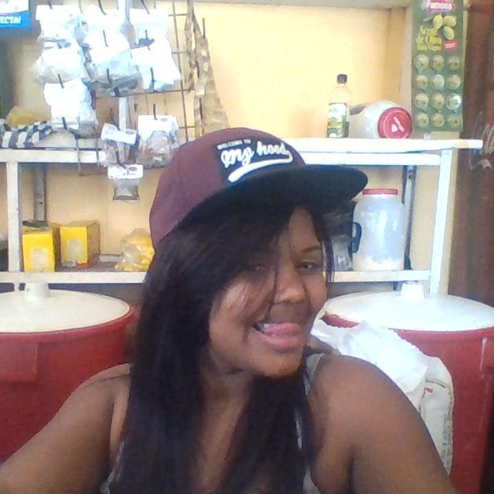 viani49's profile picture. 