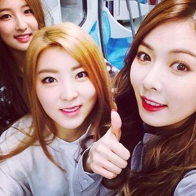 맞춤법 틀리는 거 사람 취급 안 함