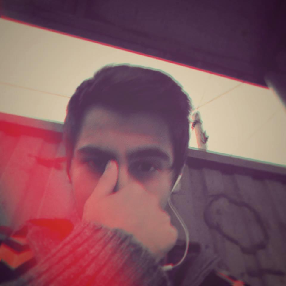 Uçmuyorsak Newton'a olan saygımızdan aq
