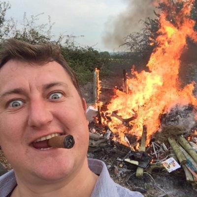 bardwelltom's profile picture. Farm contractors. love shooting and all things country