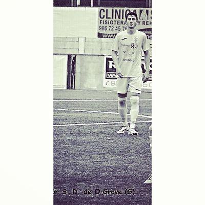 Mesut. Fútbol. Da igual lo que tengas, sin esfuerzo no vale de nada.  Instagram: Pupilo9