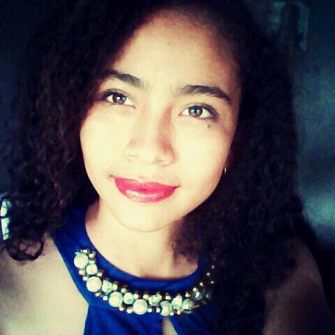 YeniCabanas's profile picture. 