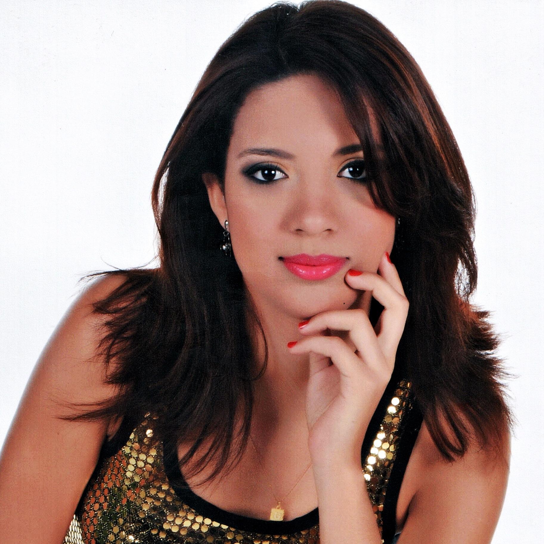 _GabriellyLopez's profile picture. 19, Solteira//Cantora\\Cristã//SNT\\Aero Rancho//A&Ô\\Acadêmica de Jornalismo//Futura Youtuber\\