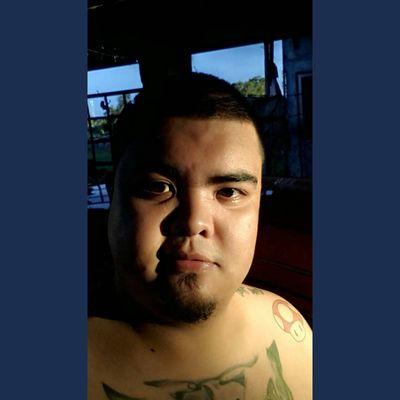 LorenzeCris's profile picture. 