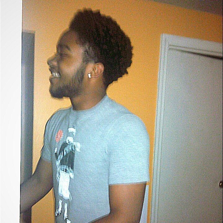 #BlakeWoolfolk #Blak3 #VINTAGE #EmptyRoom #HipHopArtist #Basketball #God'sChild @FoxFLAMEZ blood little brother.
