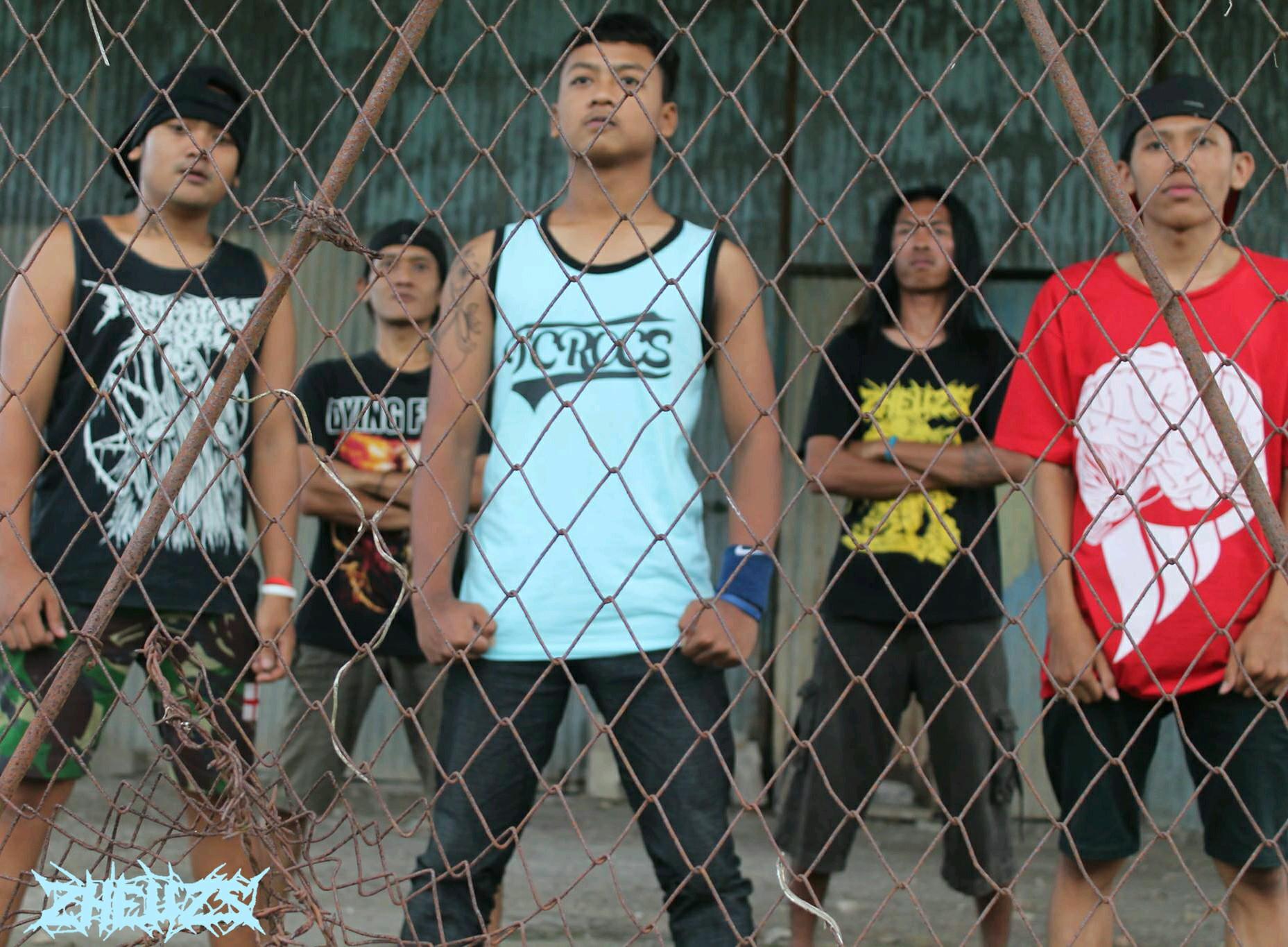 THE ALMIGHTY GOD OF ROCK “ZHEUZS” • Rock/Metal/Deathcore • Endorsed by : @coza28tm • @rbt_com • For more info: @prasetyoodp
