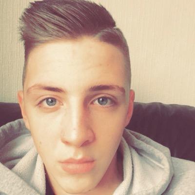 τяυsτ №¹ 17 years old, British, Mancunian, Half German
