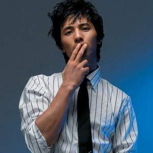 kukasilexab's profile picture. Cyprus-born, Essex-raised graduate of QMUL and doctoral scholar in English and African American Studies at Yale University.