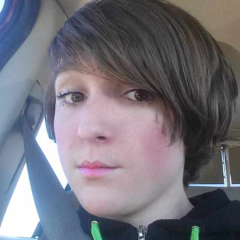Transgender. Video Games. Social Engineering. DM me if you want to gift me female clothes. 3