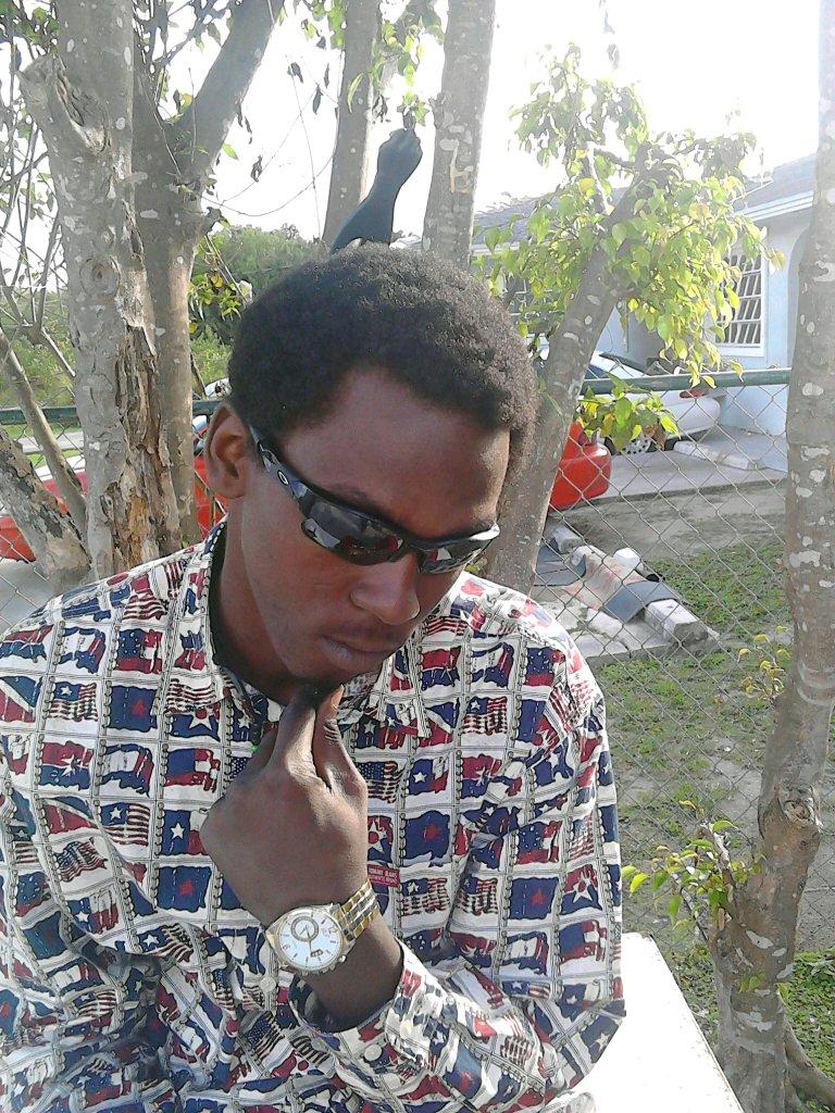 #Freeport#WestSide#island#boi#4#life!!!#:-)$$u drinking or u thinking$$get beers$$!, :-):;party nuh tun up it tun over$$!#:-) freeport#Bahamas!!#:-):;$$.....