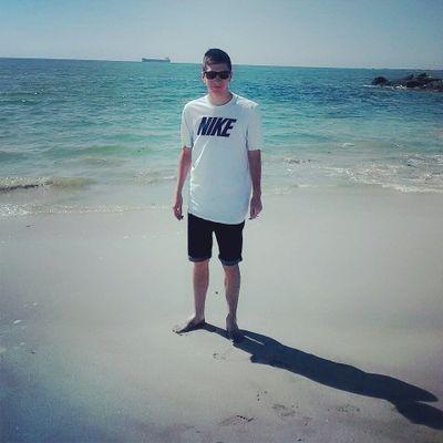 amarusotarola's profile picture. Amarus Marcelo 
Estudiante de tec en minería 
20 años 
10/03/1994
Signo Piscis 
Jugador de fútbol 
Universidad de Chile