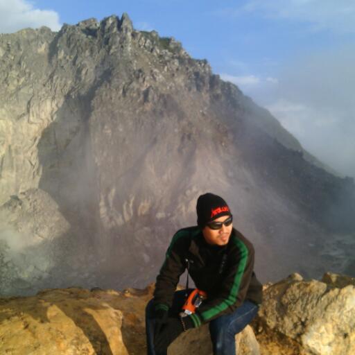 Shandisultan's profile picture. Tiada daya dan upaya, melainkan hanya karena ridho dari-Nya..