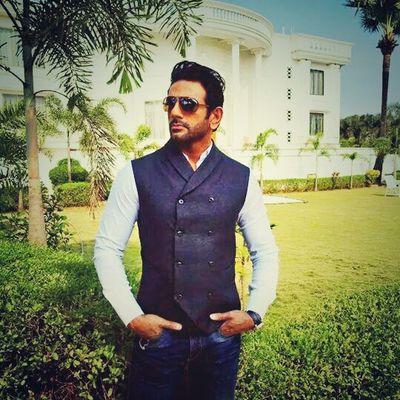 your One best stop for everything about d most charming & talented dude @AravChowdharry..follow him & keep updated here for all d latest stuffs bout him!