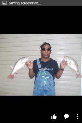 live at the beach,born in New England, Boston Mass.   I love fishing,motorcycle riding,and walking the beach with my favorite girl ain't that right paleface,