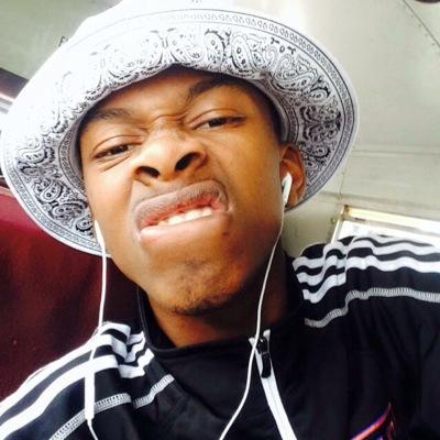 Young Rich Nigga Making Moves;Follow me, kik :24DaRealest & ig:a1yungde