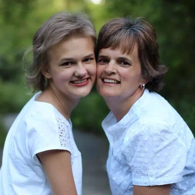 lindahl_holly's profile picture. 