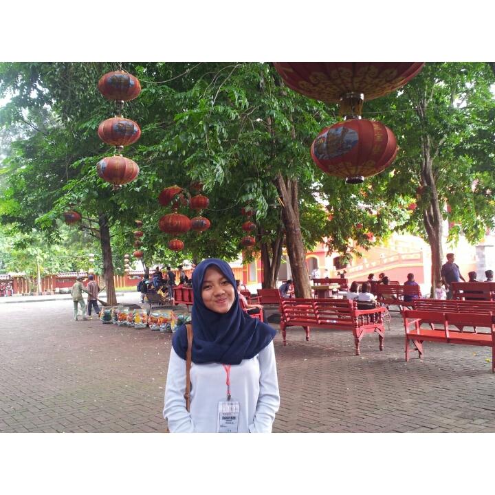 line : azizahnovia