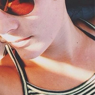 kalijunee's profile picture. anon. living. excited to have my love back in my arms soon. bet i can piss you off.