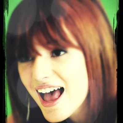 bella_starbuck's profile picture. Bella thorne=perfect Starbucks for bella with a side of lemons!