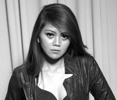 Modeling catwalk , photoshoot ( NOT NUDE ) surabaya