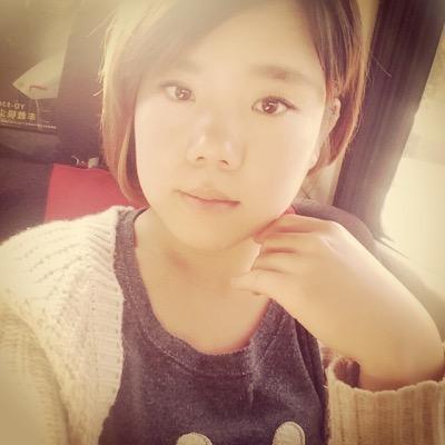 Selena79537528's profile picture. 