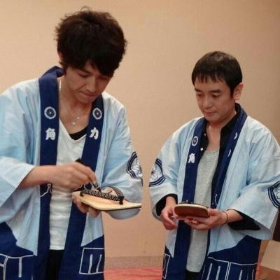 RionaYuzu's profile picture. ドドドドド真ん中っこ(とか言いながらも若干右寄り)の♀ 1+1=2じゃないんです。 6/13日生まれ左利きのAB型☜アイドルヲタ(地下)♡♡ ゆめかわすき。竜聖くんもすき。