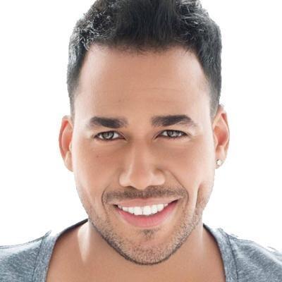 Nuevo Twitter con publicaciones VINE del cantante latino más escuchado del año.