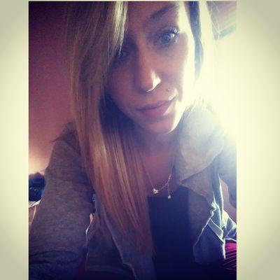 pdaviesxox17's profile picture. 