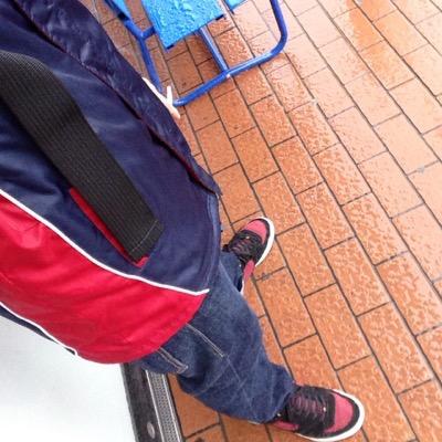 1人で気楽に釣りしてます´･ᴗ･` 基本的に手軽さを大事にしてるのでリリースしちゃいますが、 帰りに車使えるときは持ち帰って食べてます(*´﹃｀*) ロックフィッシュしてますが、まだワームばかり使ってネチネチ戦法なので勉強しながら楽しみたいです。ｸﾞｯ!(๑•̀ㅂ•́)و✧